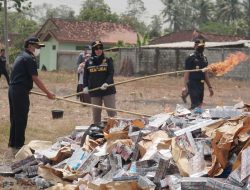 Bea Cukai Sumbagbar Musnahkan BMN dari Penindakan Kepabeanan