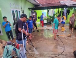 Bentuk Peduli, KNPI dan RPL Bantu Korban Banjir