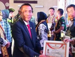 Ketua komisi IV DPRD Balam Hadiri HUT PGRI