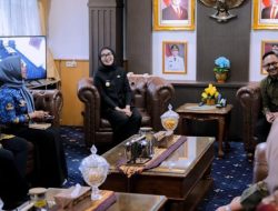 Pemprov Lampung Apresiasi Dedikasi Junanto Herdiawan, Ajak Bimo Epyanto Lanjutkan Kolaborasi Jaga Ekonomi Daerah