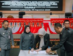 DPRD Lampung dan Pemprov Tanda Tangani Perubahan KUA-PPAS Tahun Anggaran 2025