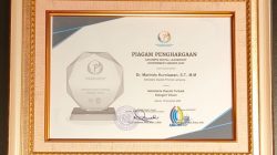 Marindo Raih Penghargaan Sekda Terbaik di Indonesia Kategori Vision