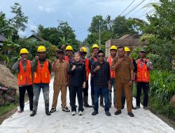 Dorong Ekonomi Warga, Lesty Tinjau Proyek Cor Beton di Lampung Selatan