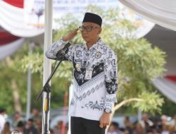Gubernur Pimpin Upacara Hari Guru Nasional, Pemerintah Finalisasi Sentralisasi Tata Kelola Guru dan Tenaga Kependidikan