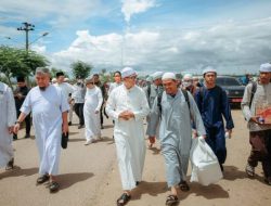 Ijtima Ulama Dunia, Gubernur Rahmat Mirzani Djausal Pantau Tabligh Akbar Indonesia Berdoa di Kawasan Kota Baru
