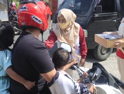 Pengurus Hingga Sayap Partai Gerinda Bagikan Paket Takjil ke Masyarakat