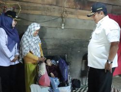 Gubernur Arinal Beri Bantuan Kursi Roda kepada Warga Disabilitas