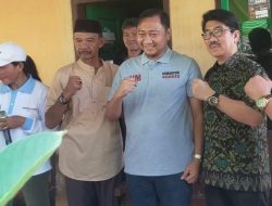 Mantan Bupati Lampura Sosialisasikan Cabup Hamartoni di Sungkai Selatan