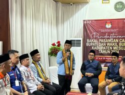 Diiringi Sholawat, Suprapto-Fuad Daftar Ke KPU Mesuji