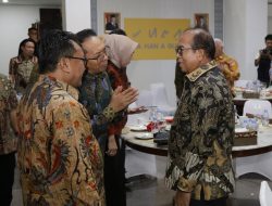 Pj. Gubernur Samsudin Melakukan Ramah Tamah dengan Pimpinan PT. Bank Lampung dan PT. Bank Jatim di Mahan Agung